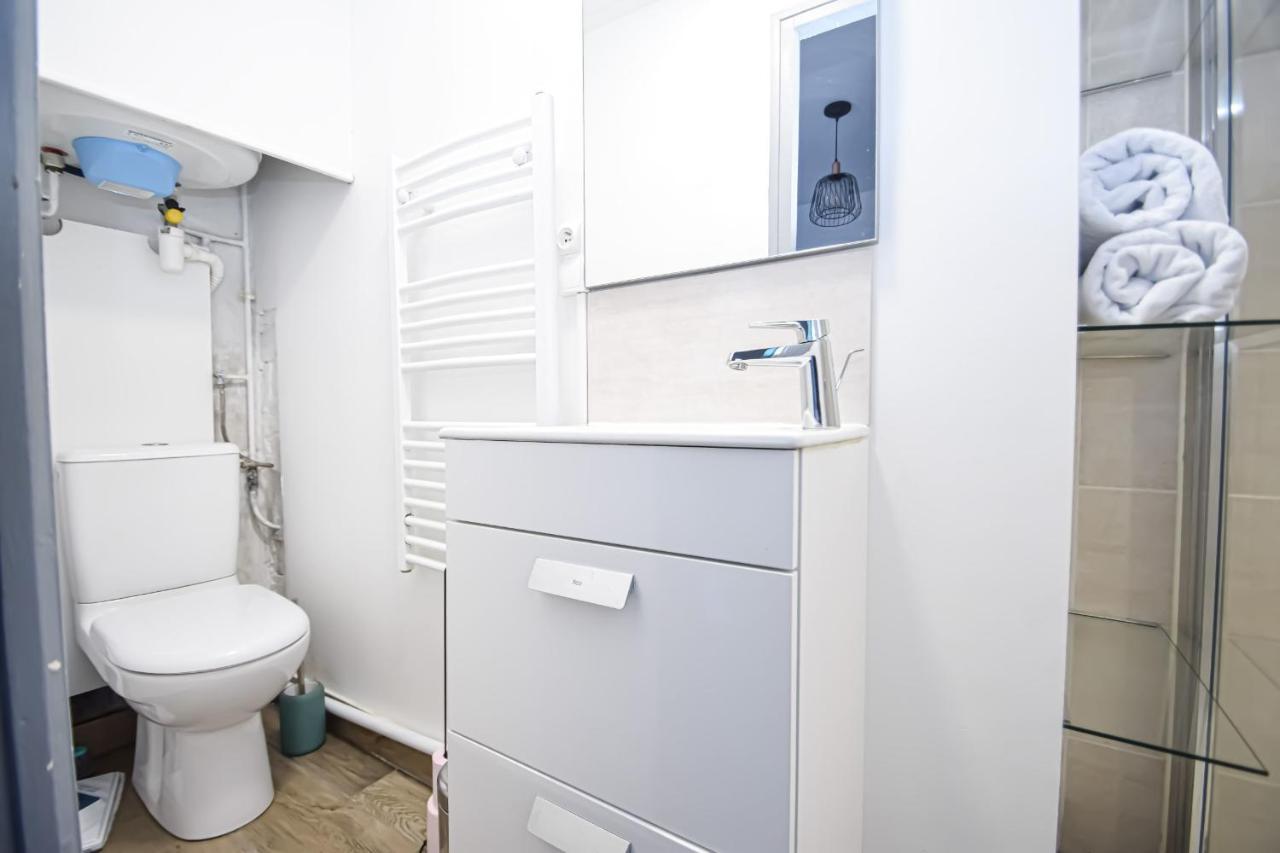 Grand Studio Au Coeur De Dinard A 1Min Du Marche Et 6Min Plage De L'Ecluse Apartment ภายนอก รูปภาพ
